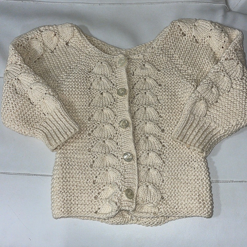Falls vintage chunky knit cotton cream sweater small
